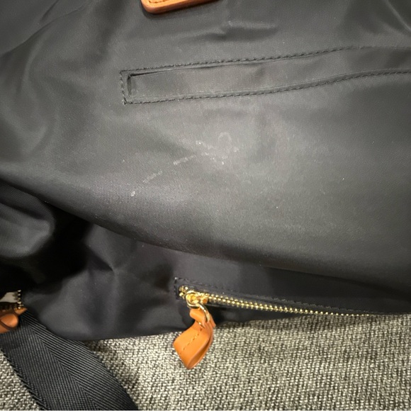 JEMMA Birdie 43 Black Duffle Gym Bag Tote Diaper Baby Bag Makeup Bag - Picture 13 of 16